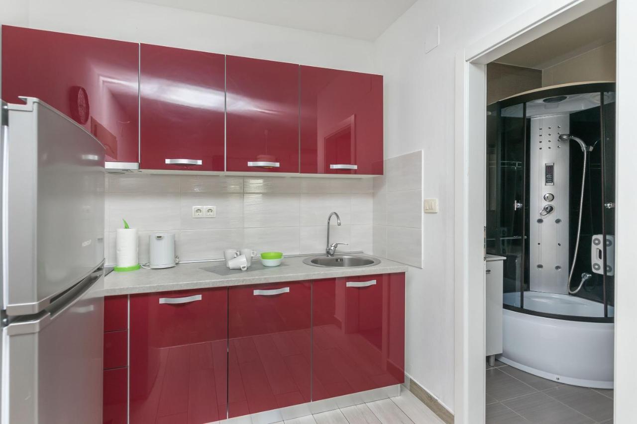 Apartments Lorenzo Локва-Рогозница Экстерьер фото