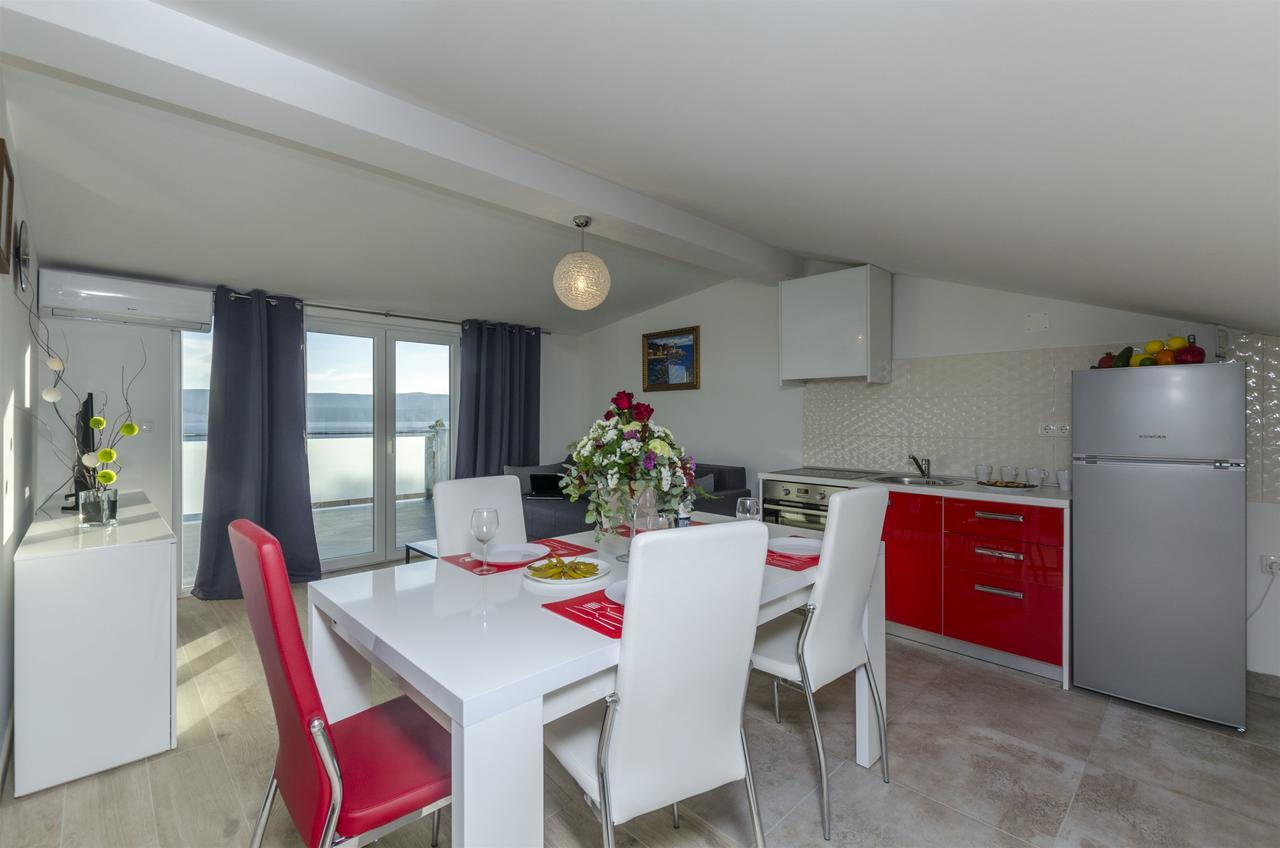 Apartments Lorenzo Локва-Рогозница Экстерьер фото
